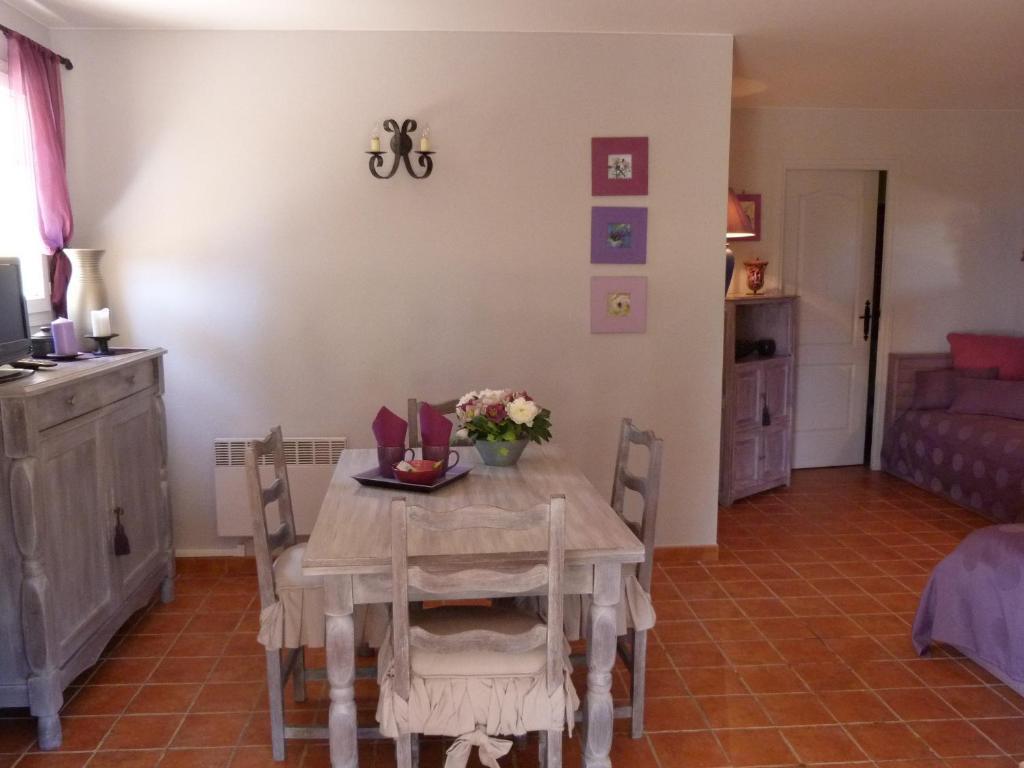 Le Mas du Péré La Motte Chambre photo