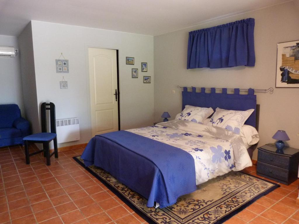 Le Mas du Péré La Motte Chambre photo